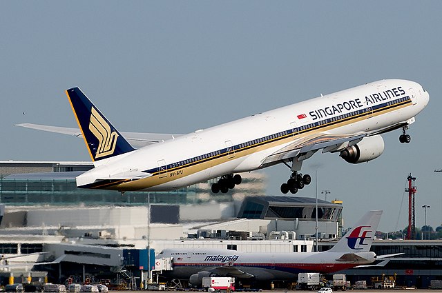 Singapore Airlines Boeing 777